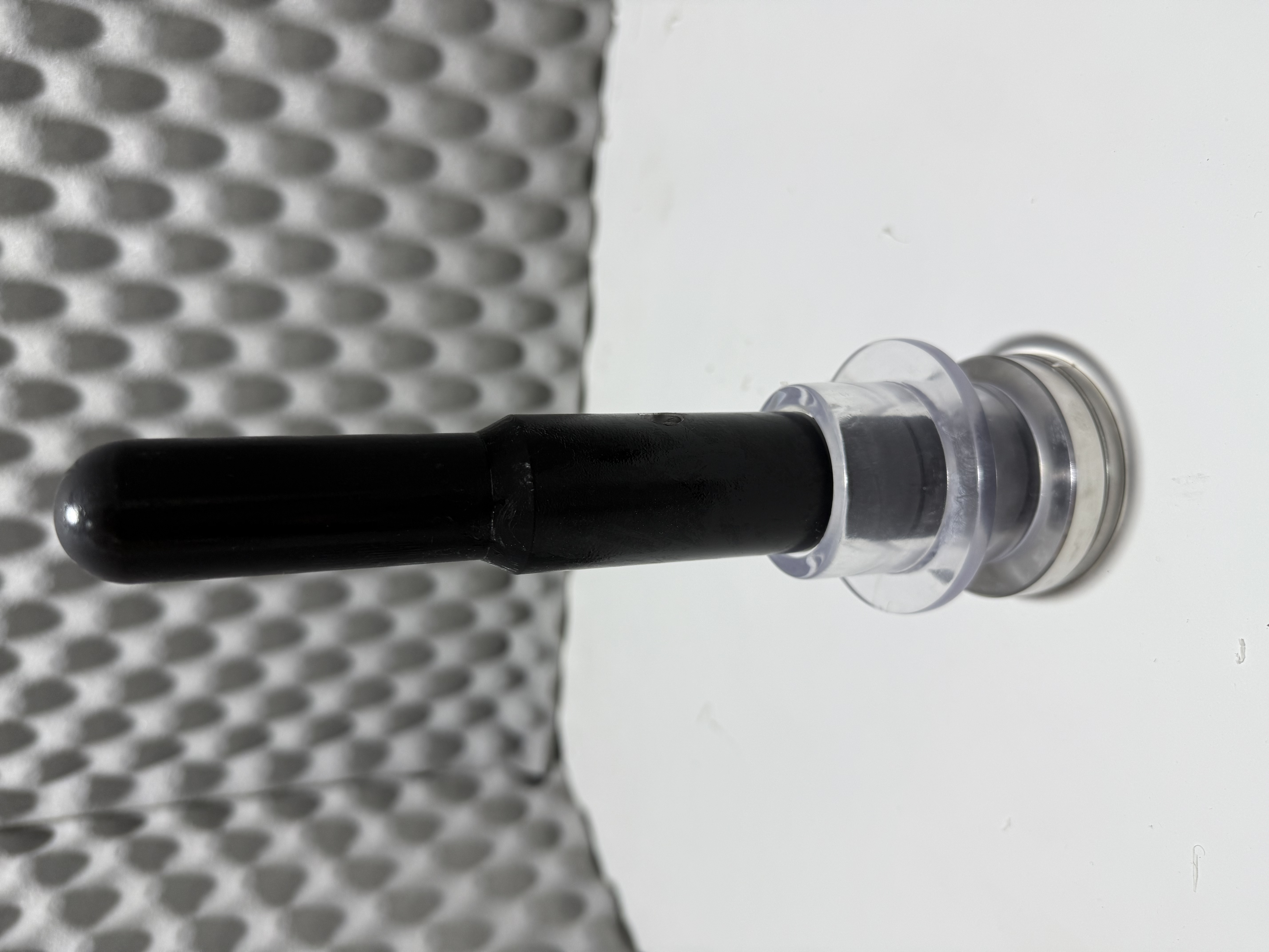 Máy kiểm tra thể tích và áp suất của bao cao su